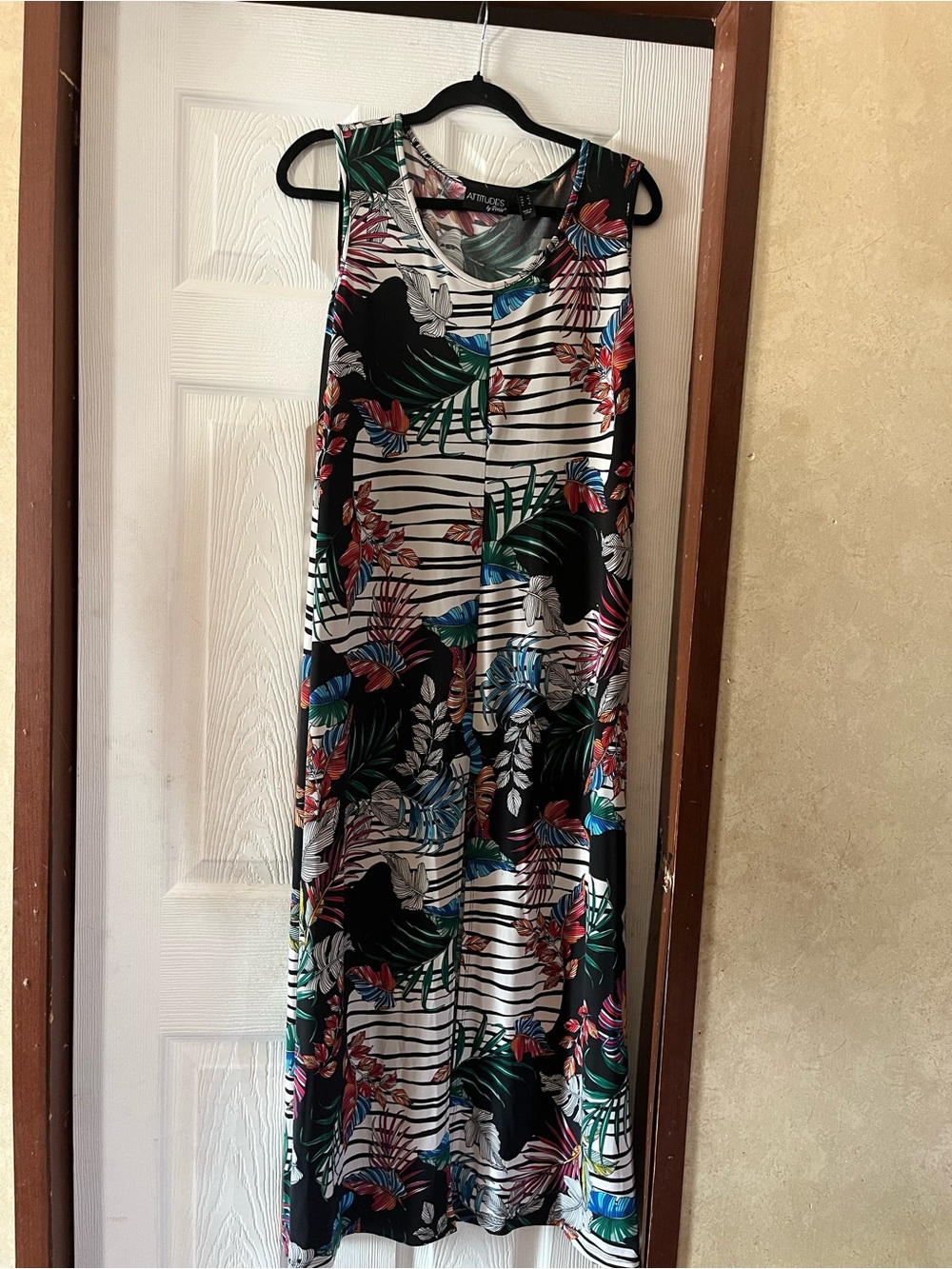 Attitudes by Renee Como Jersey Tropical Stripe Maxi Dress L Like New